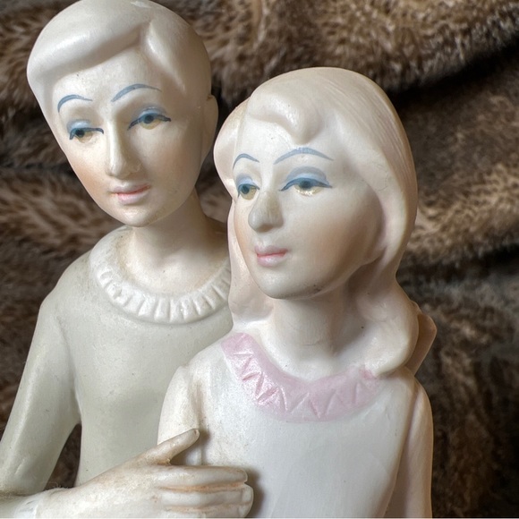 VTG Figurine Boy and Girl on a Barrel, RARE MADE IN JAPAN 8”H - Picture 9 of 9